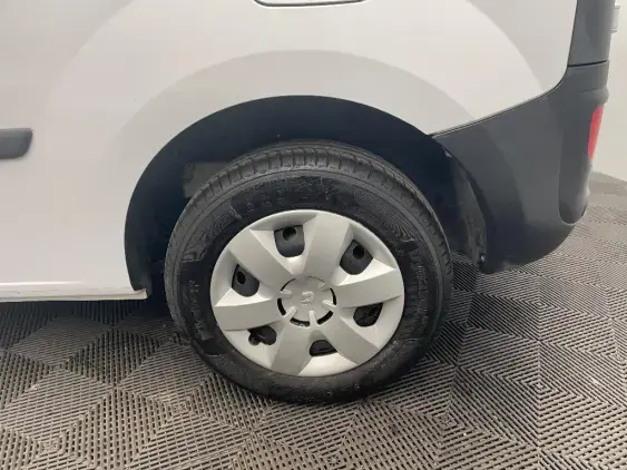 RENAULT KANGOO EXPRESS II - voiture d'occasion - Photo 24