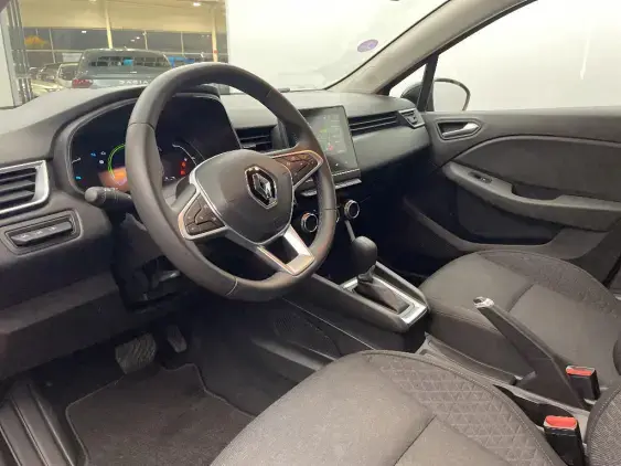 RENAULT CLIO V - voiture d'occasion - Photo 18