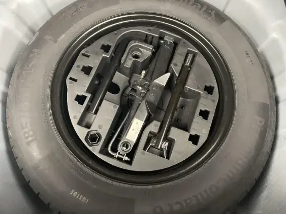 RENAULT CLIO V - voiture d'occasion - Photo 17