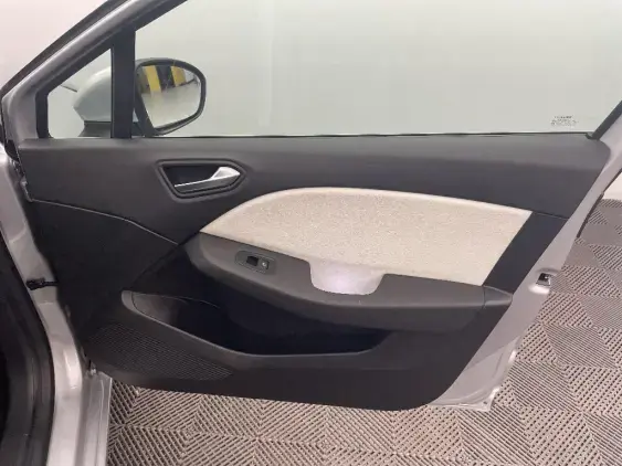 RENAULT CLIO V - voiture d'occasion - Photo 20