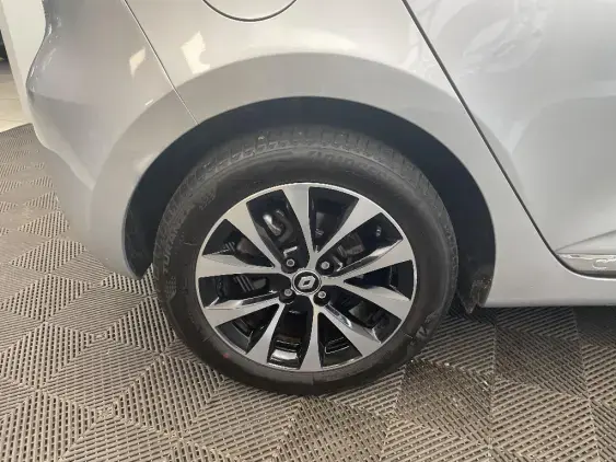 RENAULT CLIO V - voiture d'occasion - Photo 25