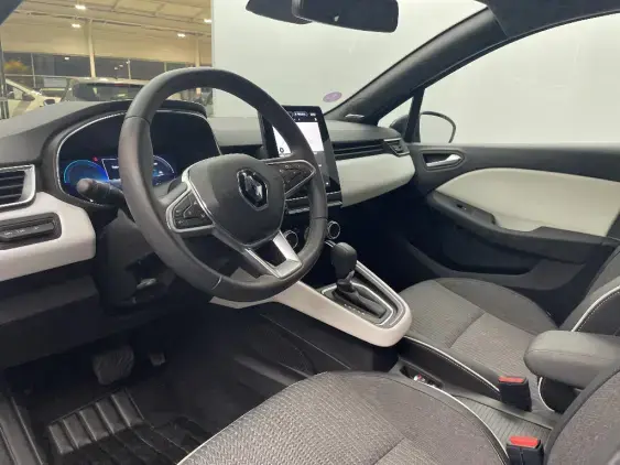 RENAULT CLIO V - voiture d'occasion - Photo 18