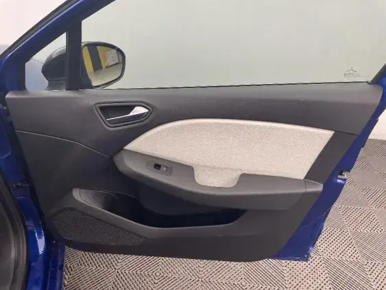 RENAULT CLIO V - voiture d'occasion - Photo 20