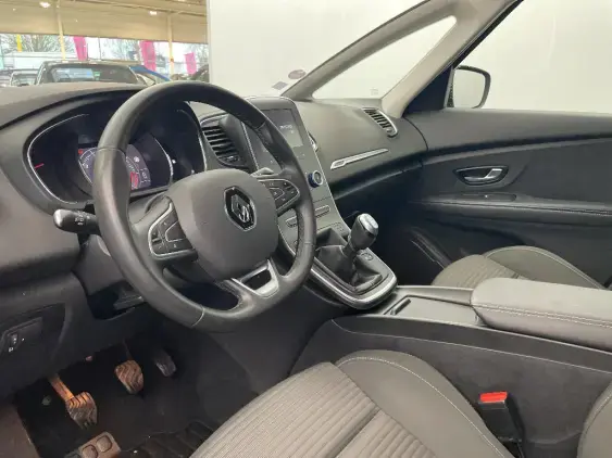 RENAULT SCENIC IV - voiture d'occasion - Photo 18