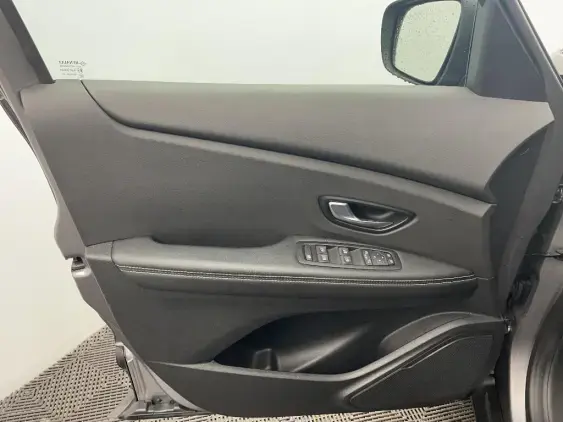 RENAULT SCENIC IV - voiture d'occasion - Photo 19