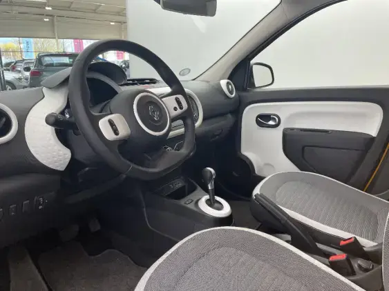 RENAULT TWINGO ELECTRIQUE III - voiture d'occasion - Photo 17