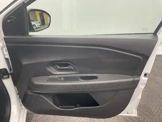 DACIA SANDERO III - voiture d'occasion - Photo 20