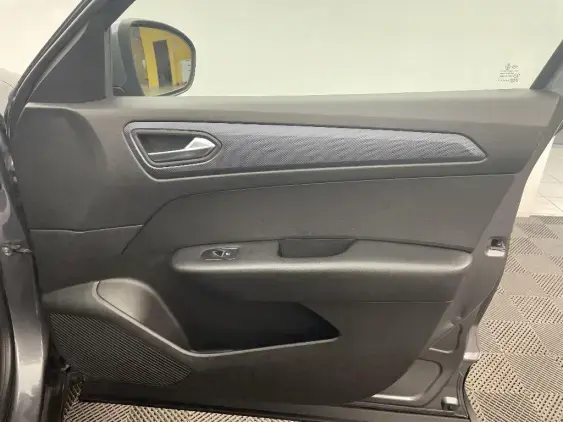 RENAULT ARKANA - voiture d'occasion - Photo 19