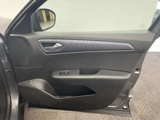 RENAULT ARKANA - voiture d'occasion - Photo 20