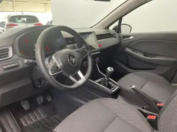 RENAULT CLIO V - voiture d'occasion - Photo 17