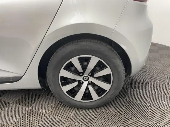 RENAULT CLIO V - voiture d'occasion - Photo 23