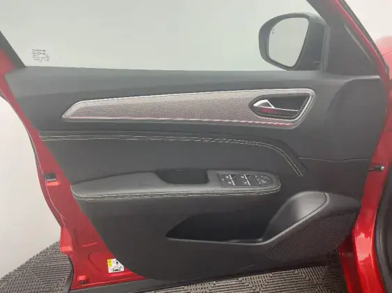 RENAULT ARKANA - voiture d'occasion - Photo 19