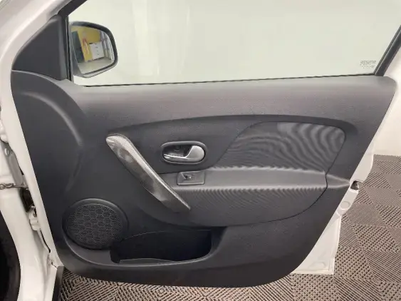 DACIA SANDERO II - voiture d'occasion - Photo 20