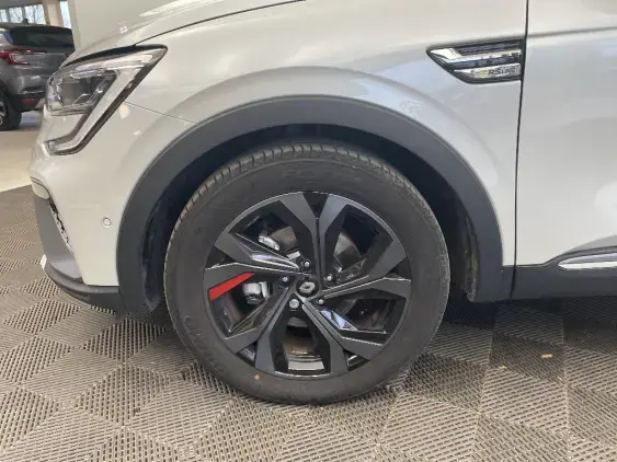 RENAULT ARKANA - voiture d'occasion - Photo 23