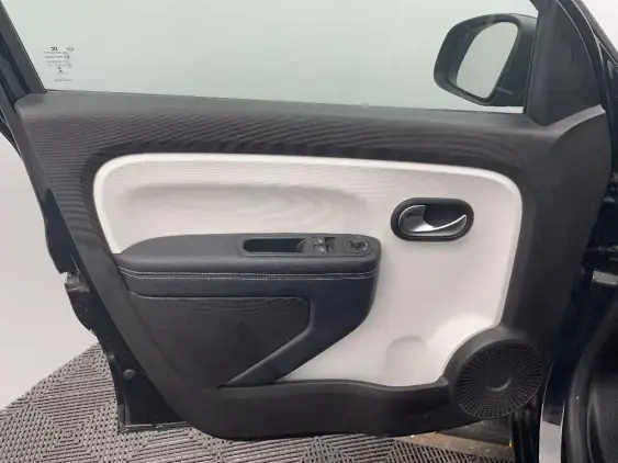 RENAULT TWINGO ELECTRIQUE III - voiture d'occasion - Photo 19