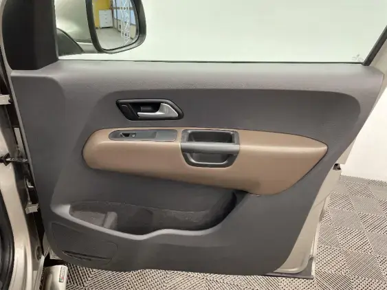 VOLKSWAGEN AMAROK - voiture d'occasion - Photo 19