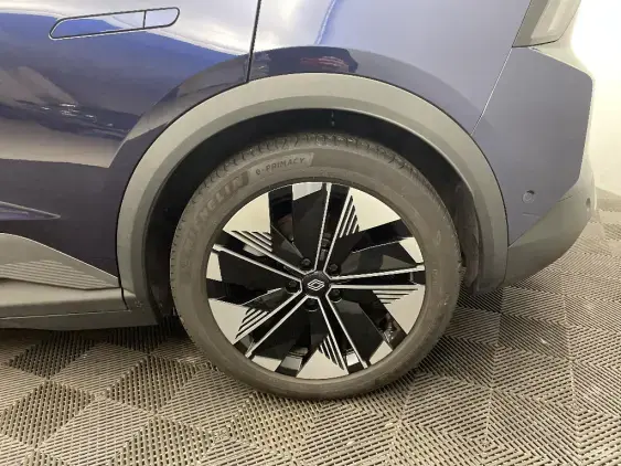 RENAULT SCENIC V ELECTRIQUE - voiture d'occasion - Photo 24