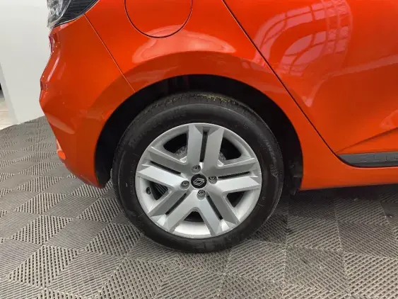 RENAULT CLIO V - voiture d'occasion - Photo 25