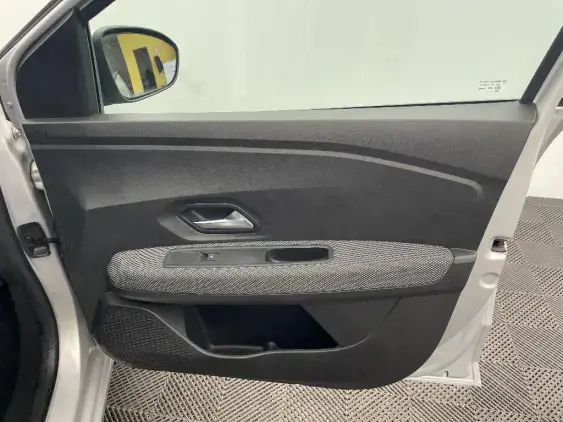 DACIA SANDERO III - voiture d'occasion - Photo 20