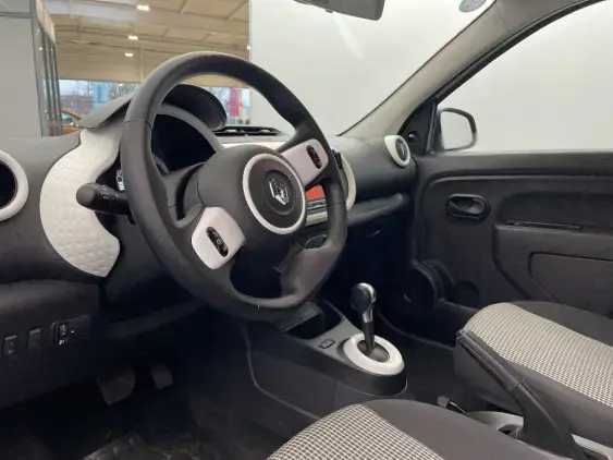 RENAULT TWINGO ELECTRIQUE III - voiture d'occasion - Photo 17