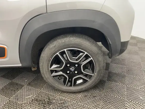 DACIA SPRING - voiture d'occasion - Photo 24