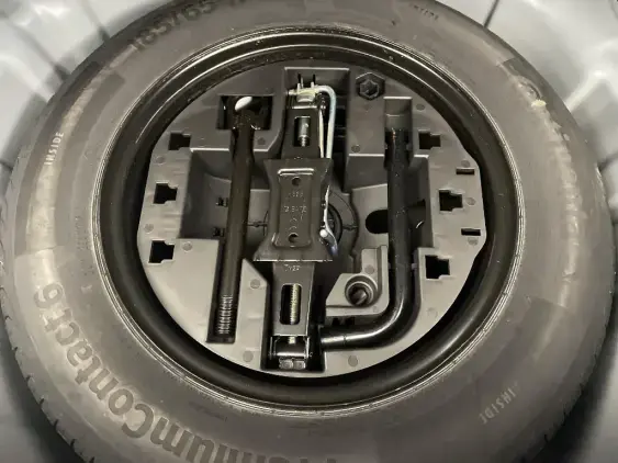 RENAULT CLIO V - voiture d'occasion - Photo 17