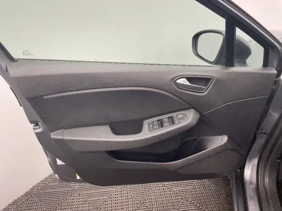 RENAULT CLIO V - voiture d'occasion - Photo 19