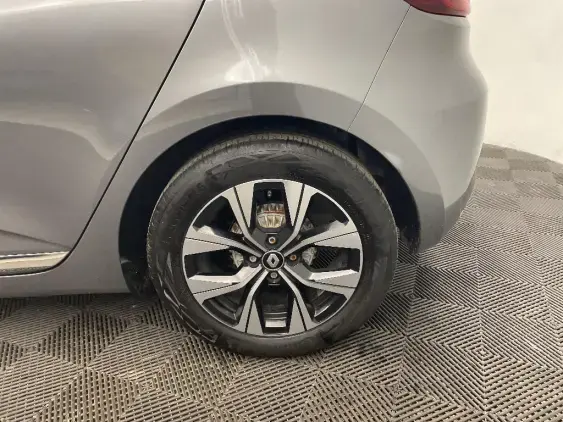 RENAULT CLIO V - voiture d'occasion - Photo 24