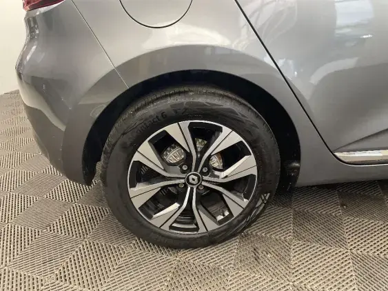 RENAULT CLIO V - voiture d'occasion - Photo 25