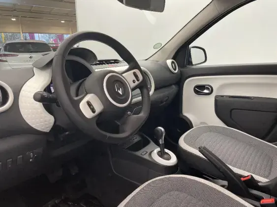 RENAULT TWINGO ELECTRIQUE III - voiture d'occasion - Photo 17