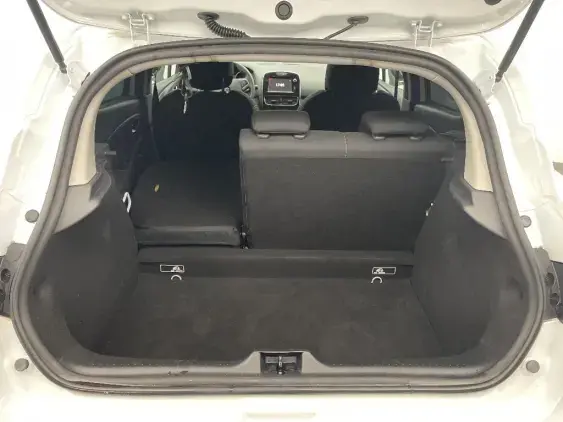 RENAULT CLIO IV - voiture d'occasion - Photo 15