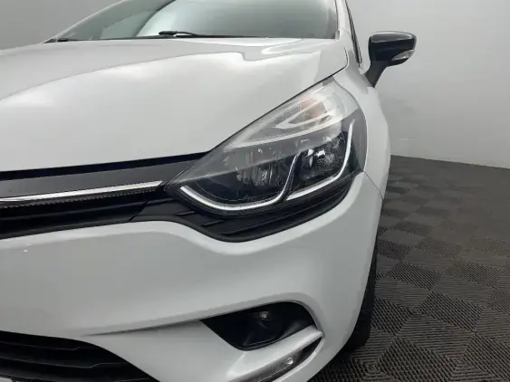 RENAULT CLIO IV - voiture d'occasion - Photo 21