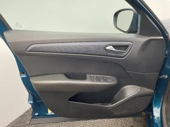 RENAULT ARKANA - voiture d'occasion - Photo 19