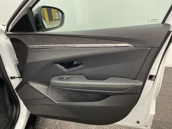 RENAULT MEGANE V - voiture d'occasion - Photo 19