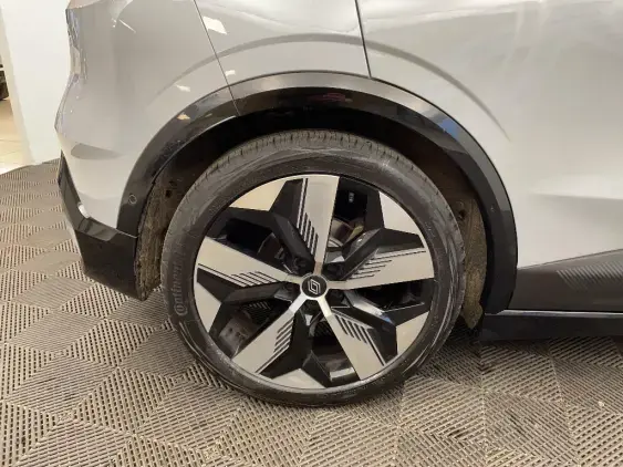 RENAULT MEGANE V - voiture d'occasion - Photo 24