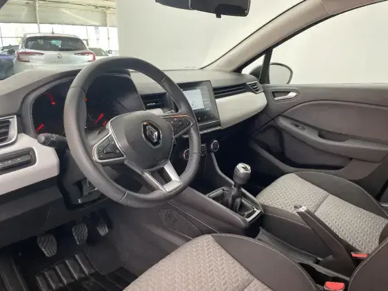 RENAULT CLIO V - voiture d'occasion - Photo 18