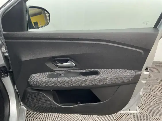 DACIA SANDERO III - voiture d'occasion - Photo 20