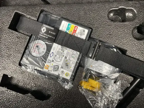 RENAULT CLIO V - voiture d'occasion - Photo 17