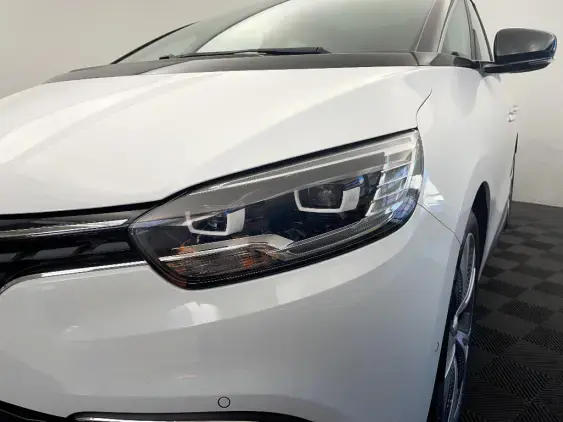 RENAULT SCENIC IV - voiture d'occasion - Photo 22