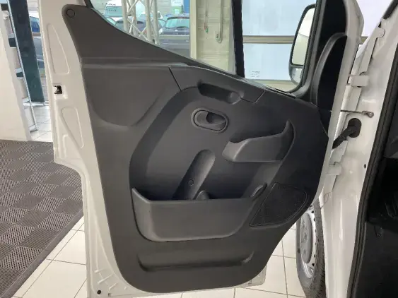 RENAULT MASTER III - voiture d'occasion - Photo 17