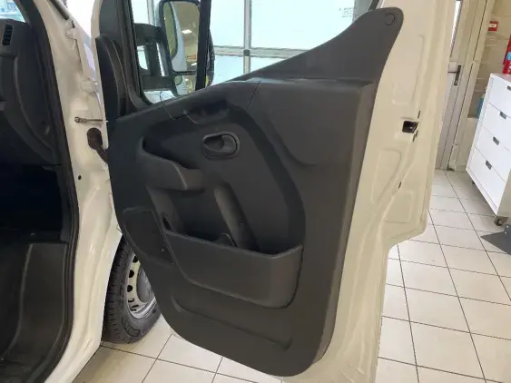 RENAULT MASTER III - voiture d'occasion - Photo 18