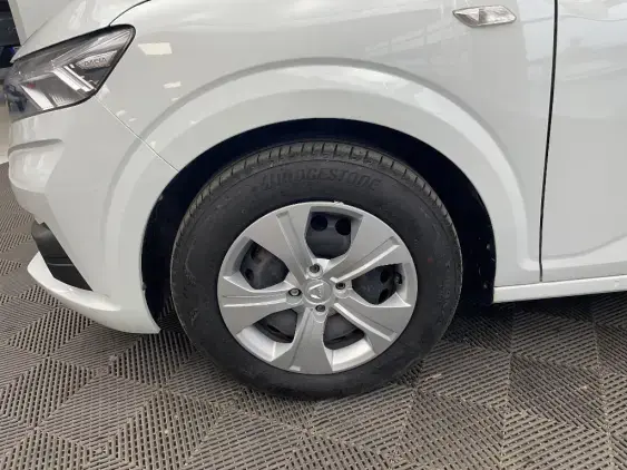 DACIA SANDERO III - voiture d'occasion - Photo 22