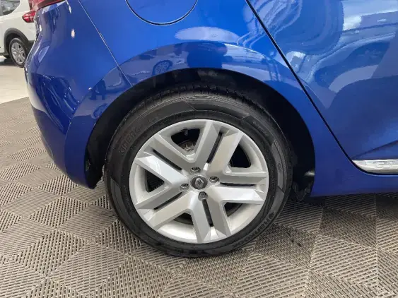 RENAULT CLIO V - voiture d'occasion - Photo 25