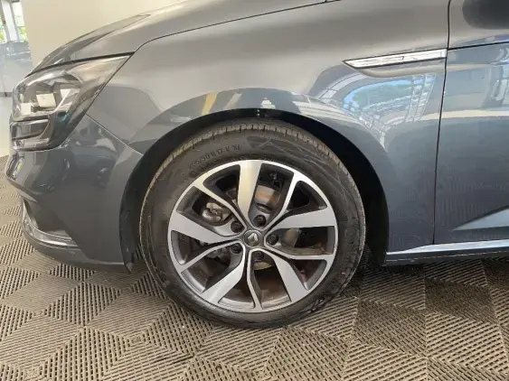 RENAULT MEGANE IV - voiture d'occasion - Photo 23