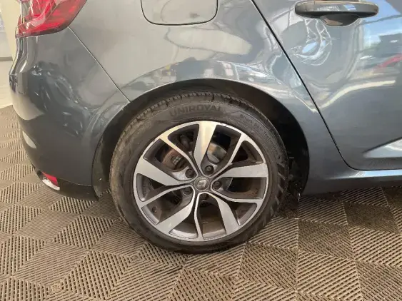 RENAULT MEGANE IV - voiture d'occasion - Photo 25