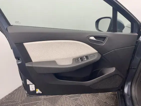 RENAULT CLIO V - voiture d'occasion - Photo 19