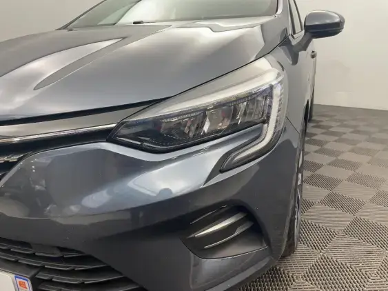 RENAULT CLIO V - voiture d'occasion - Photo 22