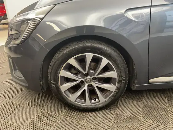 RENAULT CLIO V - voiture d'occasion - Photo 23