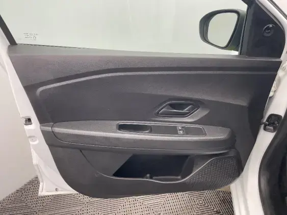 DACIA SANDERO III - voiture d'occasion - Photo 18