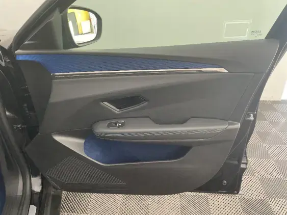 RENAULT SCENIC V ELECTRIQUE - voiture d'occasion - Photo 20